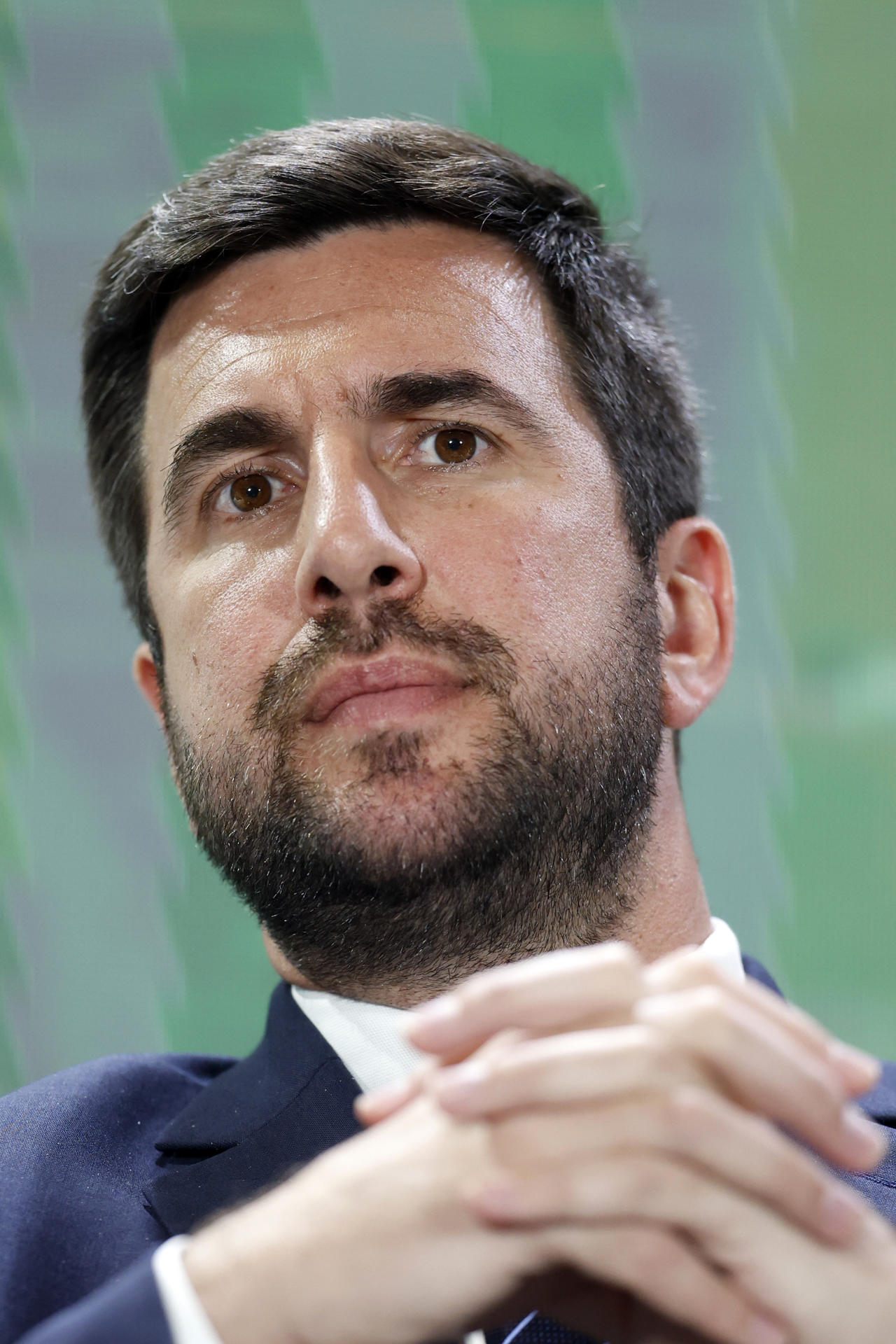 El fundador y presidente ejecutivo de Grupo Cox, Enrique Riquelme, habla durante un foro este miércoles, en Ciudad de México (México). EFE/Sáshenka Gutiérrez