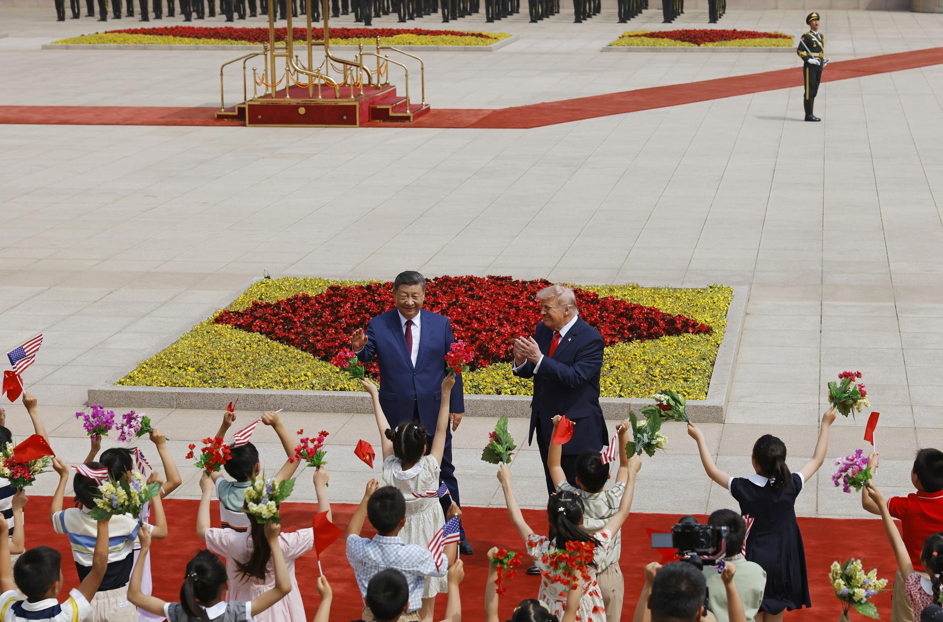BEIJING (China), 14/05/2026.- Los presidentes de China y Estados Unidos, Xi Jinping y Donald Trump, en su encuentro en Pekín. EFE/EPA/Maxim Shemetov / POOL
