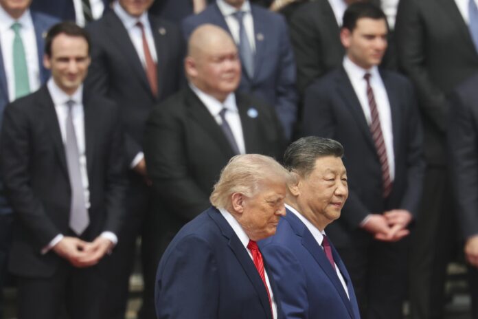 BEIJING (China), 14/05/2026.- Los presidentes de Estados Unidos y de China, Donald Trump y Xi Jinping, durante su encuentro en Pekín. EFE/EPA/Maxim Shemetov / POOL
