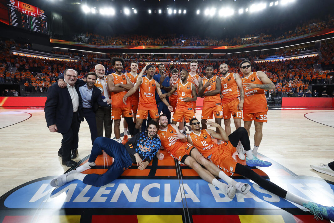 Diez momentos de una serie memorable - HolaNews