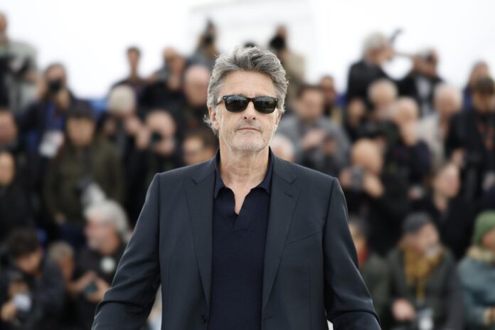 Pawel Pawlikowski en la presentación de 'Fatherland' en Cannes. EFE/EPA/SEBASTIEN NOGIER

