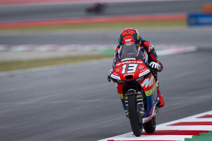 El piloto malayo de Moto3 Hakim Danish (AEON Credit- MT Helmet MSI KTM) durante los entrenamientos para el Gran Premio de Cataluña, sexta prueba de los mundiales de motociclismo de velocidad en el Circuito de Barcelona-Cataluña. EFE/Siu Wu
