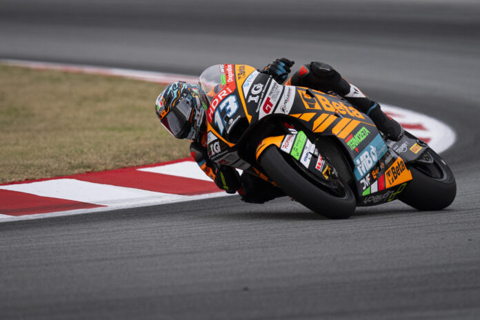 El piloto italiano de Moto2 Celestino Vietti (HRD Speed RS Team) durante los primeros entrenamientos del Gran Premio de Cataluña, sexta prueba de los mundiales de motociclismo de velocidad en el Circuito de Barcelona-Cataluña. EFE/Siu Wu
