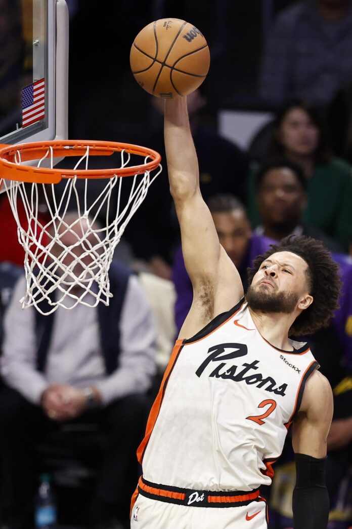 Fotografía de archivo del 23 de diciembre de 2024 en la que se observa a Cade Cunningham, de los Pistons de Detroit en un partido contra los Lakers de Los Ángeles en Los Ángeles, California (EE.UU.). EFE/CAROLINE BREHMAN PROHIBIDO SU USO EN SHUTTERSTOCK
