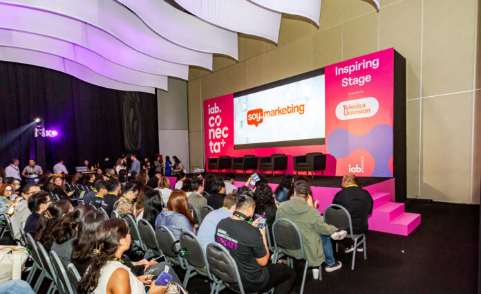 IAB Conecta 2026, considerado uno de los principales encuentros de la industria de marketing, publicidad y comunicación digital en México, se realizará el próximo 21 de mayo en Expo Santa Fe Ciudad de México bajo el lema “The future is human”. EFE/ Fotec /SOLO USO EDITORIAL/NO VENTAS/SOLO DISPONIBLE PARA ILUSTRAR LA NOTICIA QUE ACOMPAÑA (CRÉDITO OBLIGATORIO)
