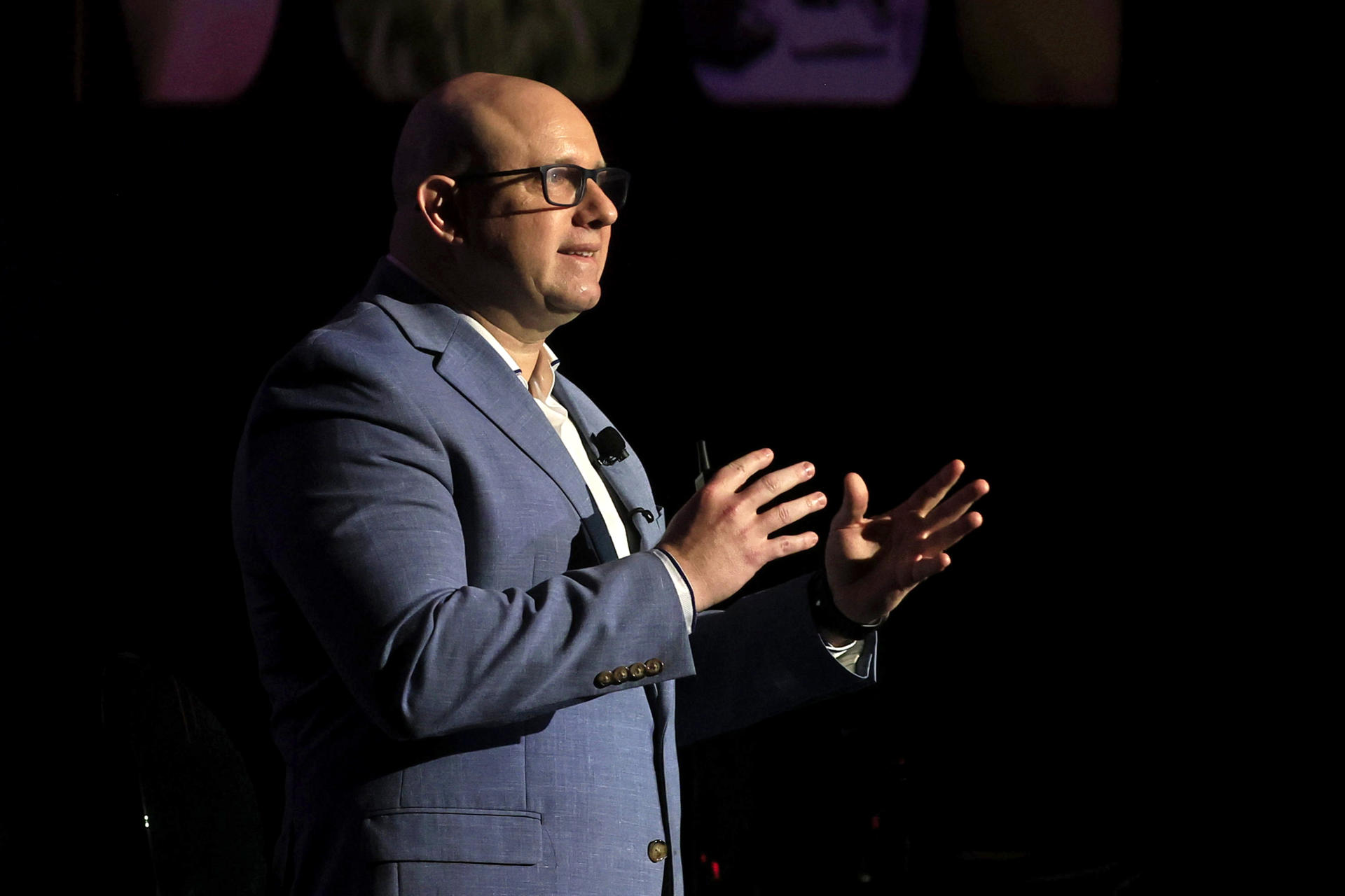 El gerente general de Microsoft para Centroamérica y el Caribe, Herbert Lewy, habla durante el foro 'Revolución de la IA: Una oportunidad para los negocios en Puerto Rico' este miércoles, en San Juan (Puerto Rico). EFE/Thais Llorca
