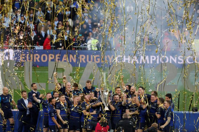 Los jugadores del Leinster celebran con el trofeo su victoria sobre el Racing 92, en la final de la Rugby Champions Cup, la competición por clubes más importante de Europa, el 12 de mayo en San Mamés. EFE/Luis Tejido
