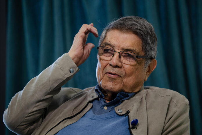 El escritor hispanonicaragüense Sergio Ramírez (Masatepe, Nicaragua, 1942), candidato a ocupar la silla L de la Real Academia Española (RAE), vacante desde el fallecimiento de Mario Vargas Llosa, ha defendido 