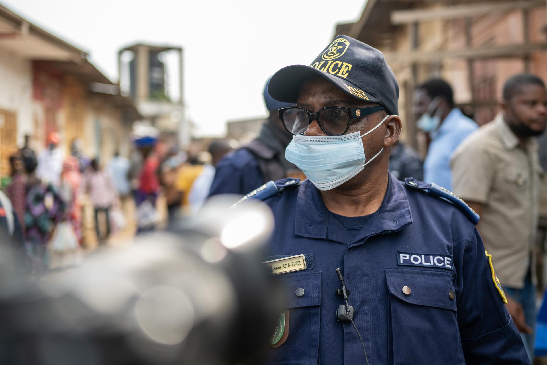 Bunia (RC CONGO), 23/05/2026.- Diez países de África se encuentran en riesgo de verse afectados por el brote de ébola declarado en el este de la República Democrática del Congo (RDC), que ya se ha propagado a Uganda, al compartir frontera con esas dos naciones, advirtió este sábado la agencia de salud pública de la Unión Africana (UA).
 EFE/EPA/STRINGER
