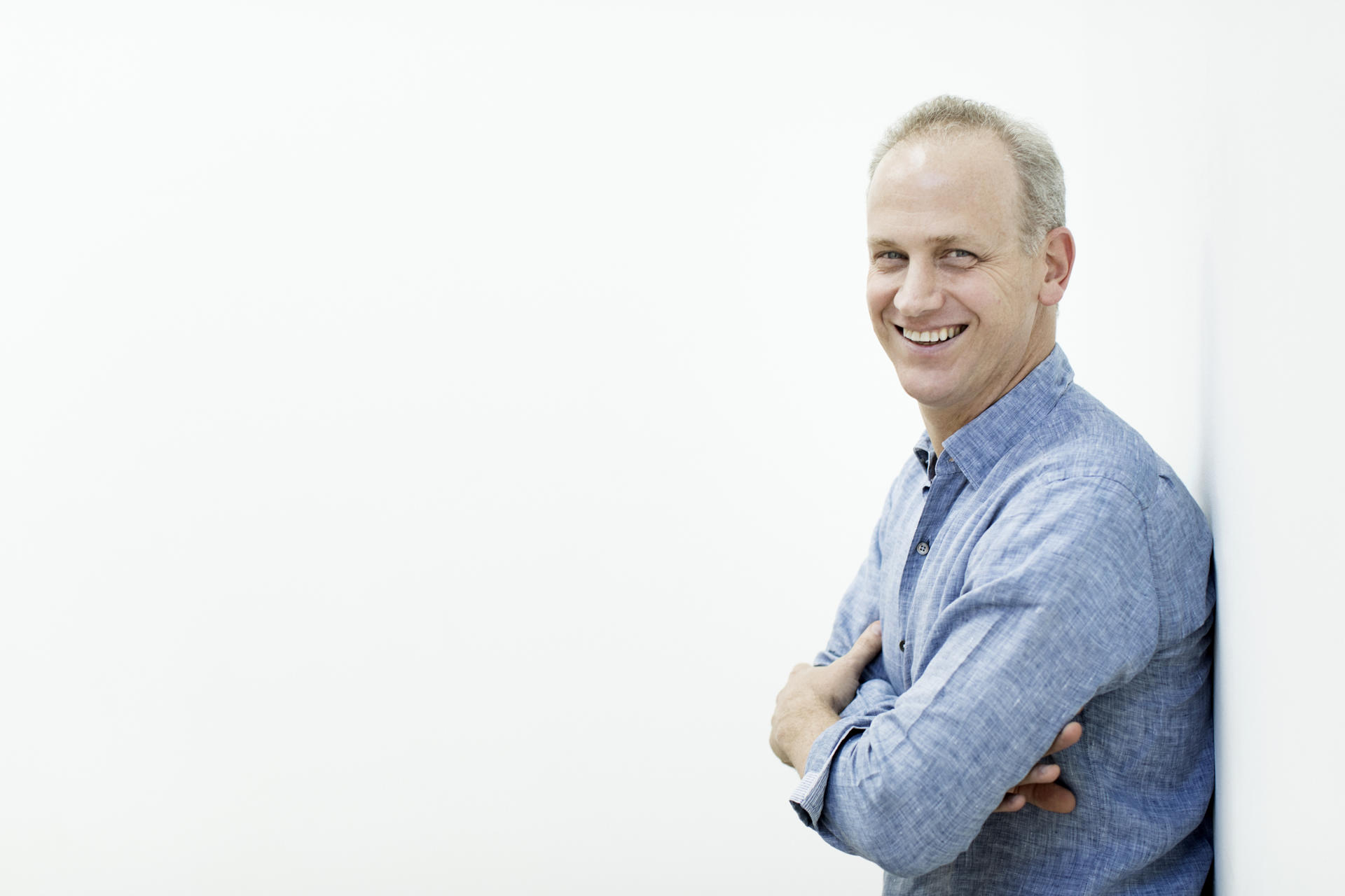 Fotografía cedida por el Festival Casals que muestra al maestro Carlos Miguel Prieto posando. Prieto y el pianista Jorge Federico Osorio, ambos mexicanos, inauguran este sábado el importante Festival Casals de Puerto Rico, con un concierto que consideran impresionará al público y le llegará al corazón. EFE/ Festival Casals /Benjamin Ealovega