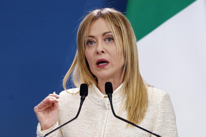La primera ministra italiana, Giorgia Meloni, en Villa Pamphili en Roma, Italia, 20 de mayo de 2026. (Italia, Roma) EFE/EPA/ANGELO CARCONI

