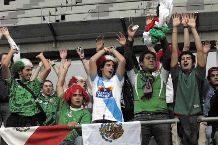Imagen de archivo de seguidores de la Selección Mexicana. EFE/ HORACIO VILLALOBOS
