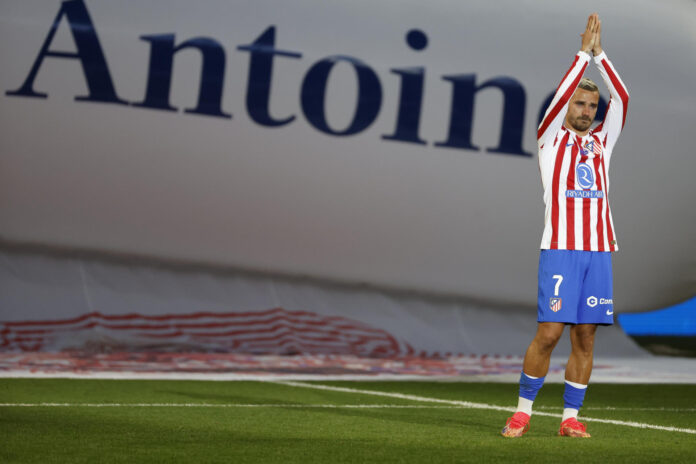 Griezmann, durante el homenaje en el Metropolitano. EFE/Mariscal
