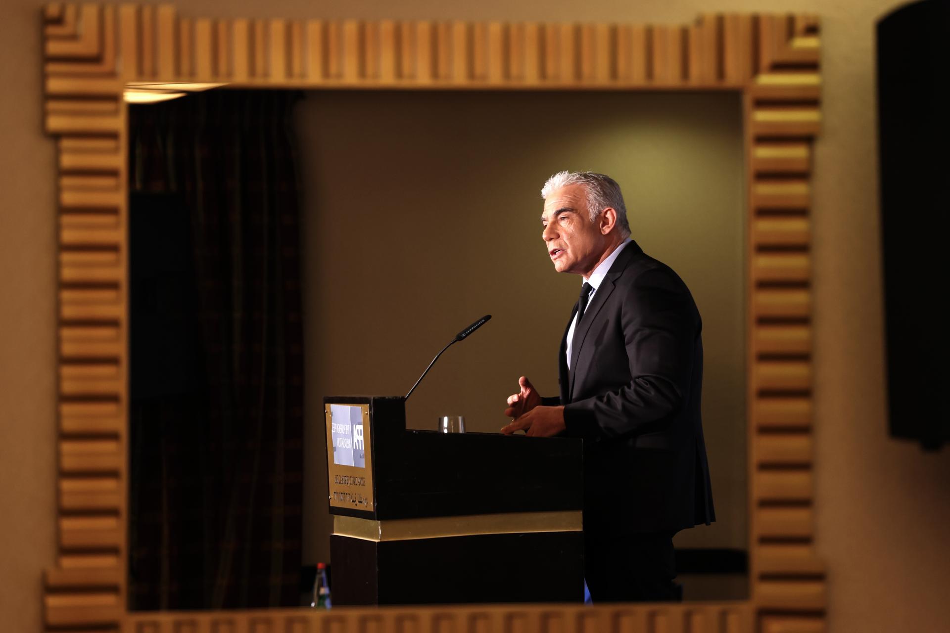El líder de la oposición israelí Yair Lapid. EFE/EPA/ATEF SAFADI
