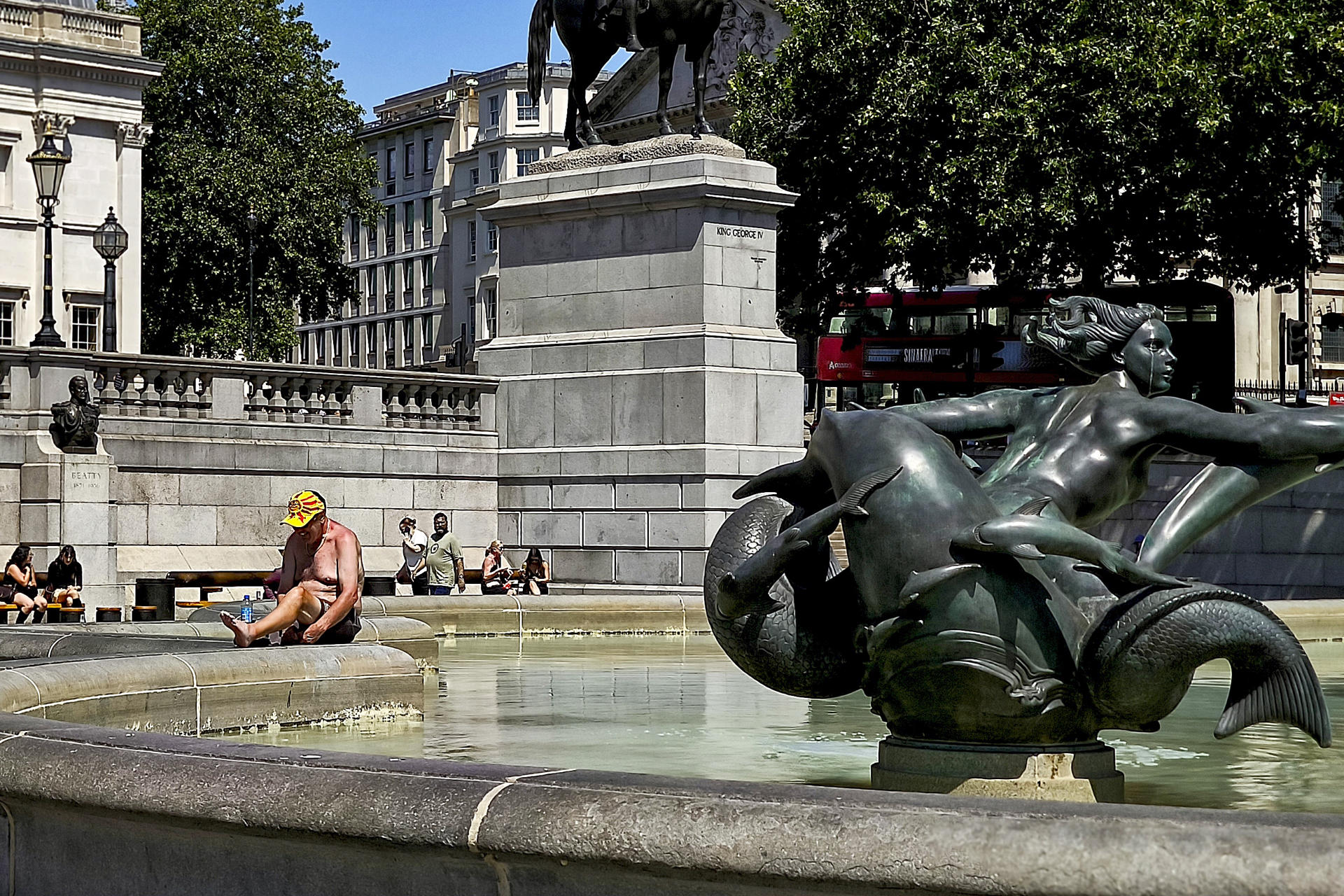 Las temperaturas llegarán hasta los 38 grados centígrados este martes en Portugal en plena ola de calor, que tiene con aviso amarillo a siete regiones del centro y el sur del país y que, según la previsión meteorológica, se alargará, al menos, hasta el jueves. EFE/ Blas Díaz