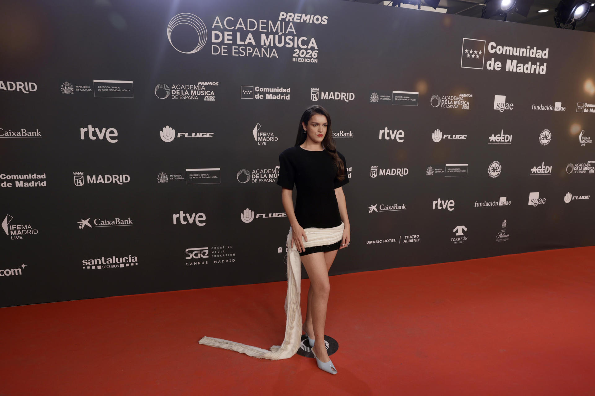 La cantante Amaia posa a su llegada a la gala de entrega de la III edición de los Premios de la Academia de la Música de España, este martes en Madrid. EFE/Juanjo Martín
