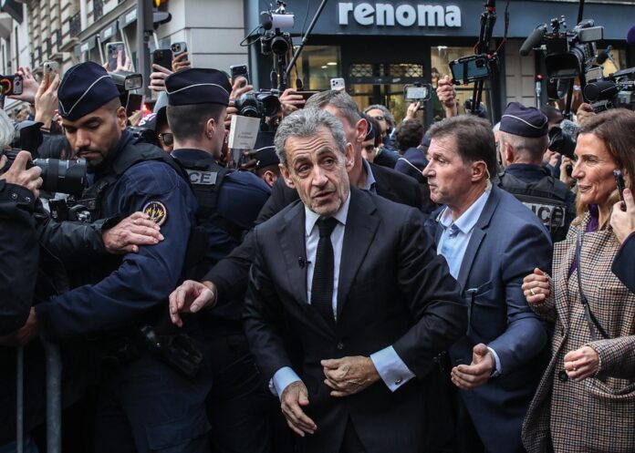 Imagen de archivo del expresidente francés Nicolas Sarkozy. EFE/EPA/SADAK SOUICI
