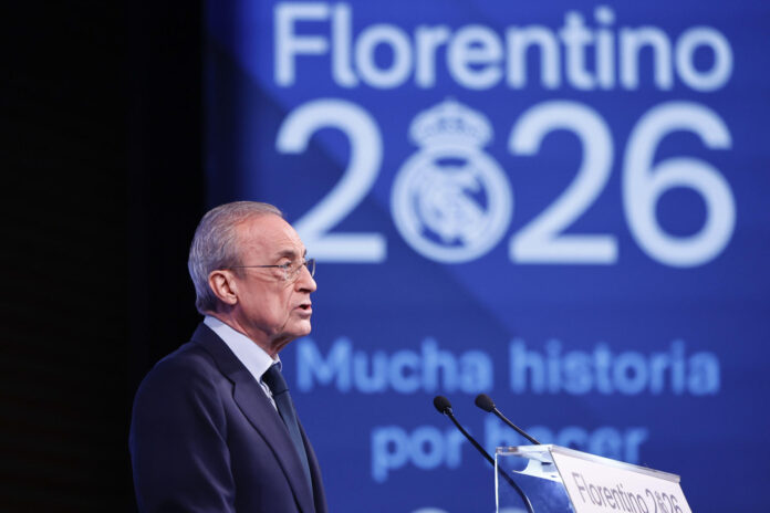 El presidente del Real Madrid, Florentino Pérez, interviene durante la presentación de su candidatura a las elecciones del club, bajo el lema 