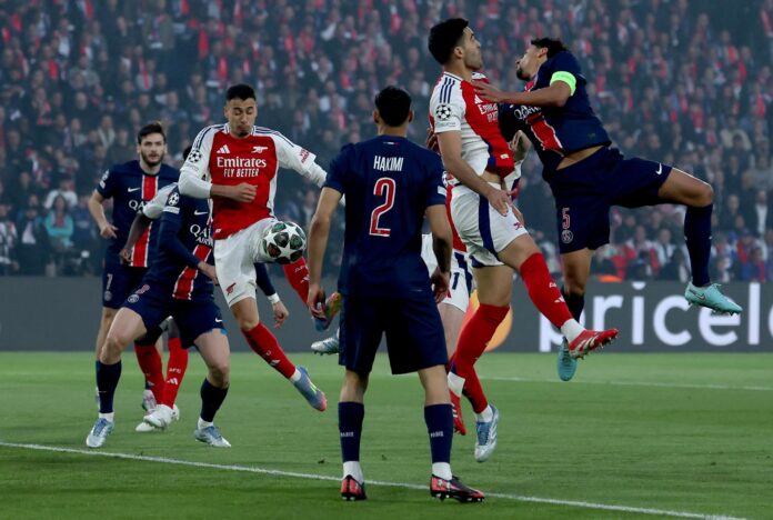 Martinelli, en una foto de archivo en una acción contra el París Saint-Germain. EFE/EPA/MOHAMMED BADRA
