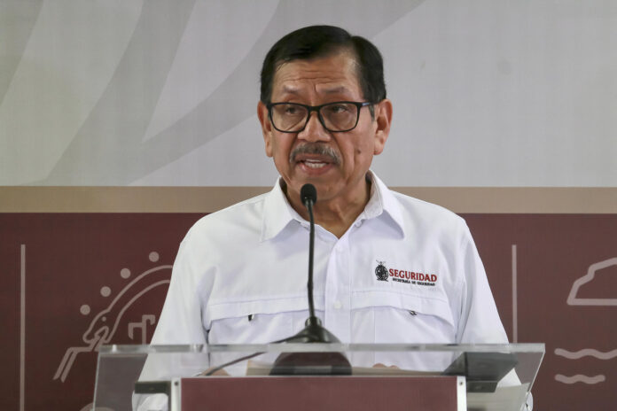 Fotografía de archivo, tomada en diciembre de 2024, del entonces secretario de Seguridad del estado mexicano de Sinaloa, Gerardo Mérida, durante un acto público, en Culiacán (México). EFE/Iván Medina
