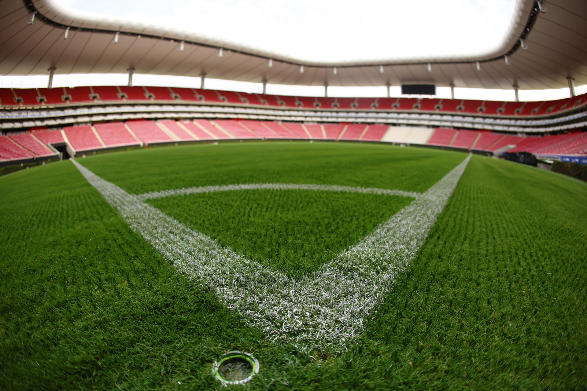 Fotografía del estadio Guadalajara este domingo, en Jalisco (México). EFE/ Francisco Guasco