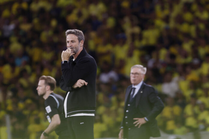 El entrenador de Panamá, Thomas Christiansen, es visto junto al de Brasil, Carlo Ancelotti, en un partido amistoso previo al Mundial 2026 en el estadio Maracaná en Río de Janeiro (Brasil). EFE/ Antonio Lacerda
