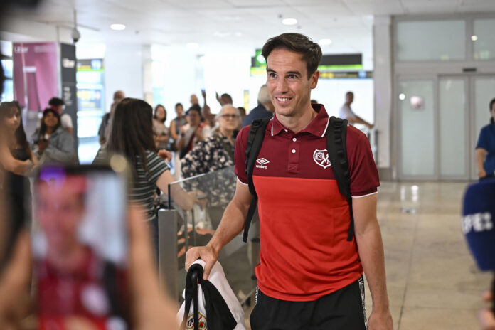 Iñigo Pérez, nuevo entrenador del Villarreal. EFE/ Fernando Villar
