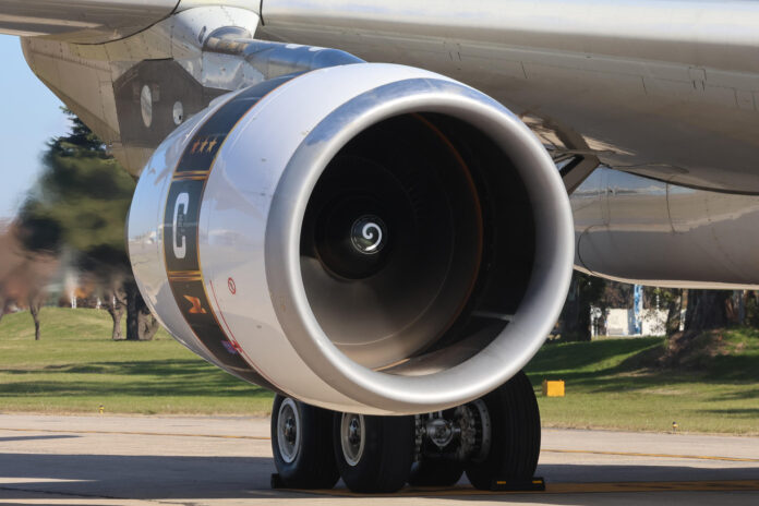 Fotografía de archivo que muestra la turbina de un avión. EFE/ Juan Ignacio Roncoroni
