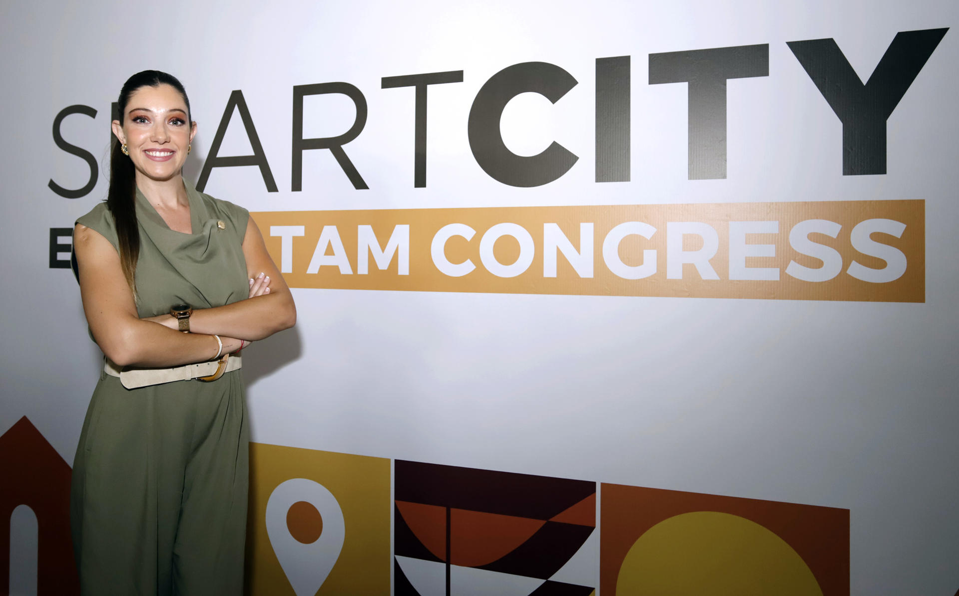 La directora del Smart City Expo LATAM Congress, Fabiola Vega posa durante la inauguración del Smart City Expo Latam Congress, en la ciudad de Puebla (México). EFE/ Hilda Ríos
