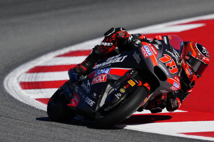 El piloto español de Moto2 Manuel González, Liqui Moly Dynavolt Intact GP, durante los entrenamientos libres, el pasado 16 de mayo, para el Gran Premio de Cataluña en el circuito de Barcelona. EFE/Alejandro García

