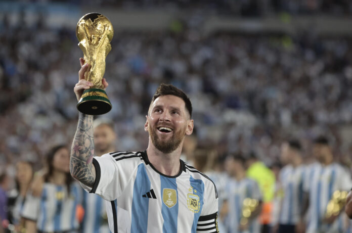 El futbolista argentino Lionel Messi, considerado uno de los mejores jugadores de la historia y campeón del mundo con su selección en 2022, ha sido galardonado este miércoles con el Premio Princesa de Asturias de los Deportes 2026. EFE/Juan Ignacio Roncoroni
