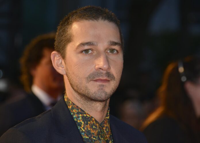 Fotografía de archivo donde aparece el actor estadounidense Shia LaBeouf. EFE/WARREN TODA

