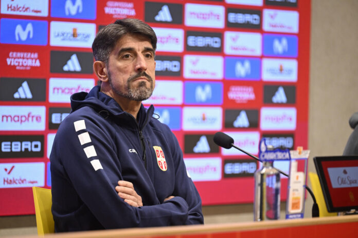 El seleccionador de Serbia, Velljko Paunovic. Imagen de archivo. EFE/Andreu Esteban
