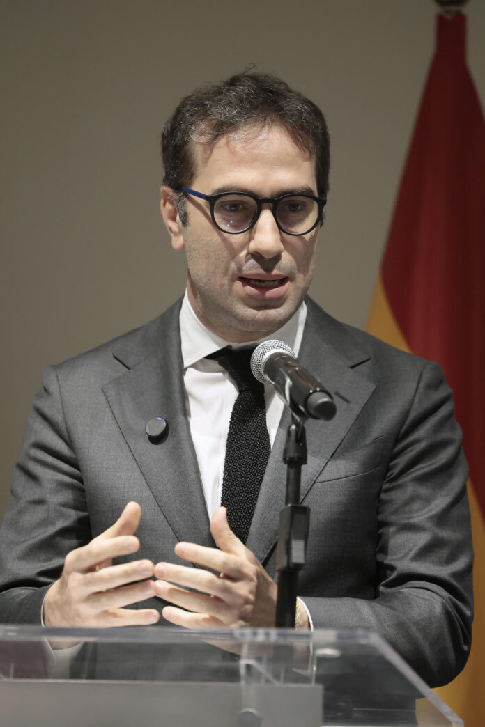 El vicepresidente primero del Gobierno de España y ministro de Economía, Carlos Cuerpo. Imagen de archivo. EFE/ José Méndez
