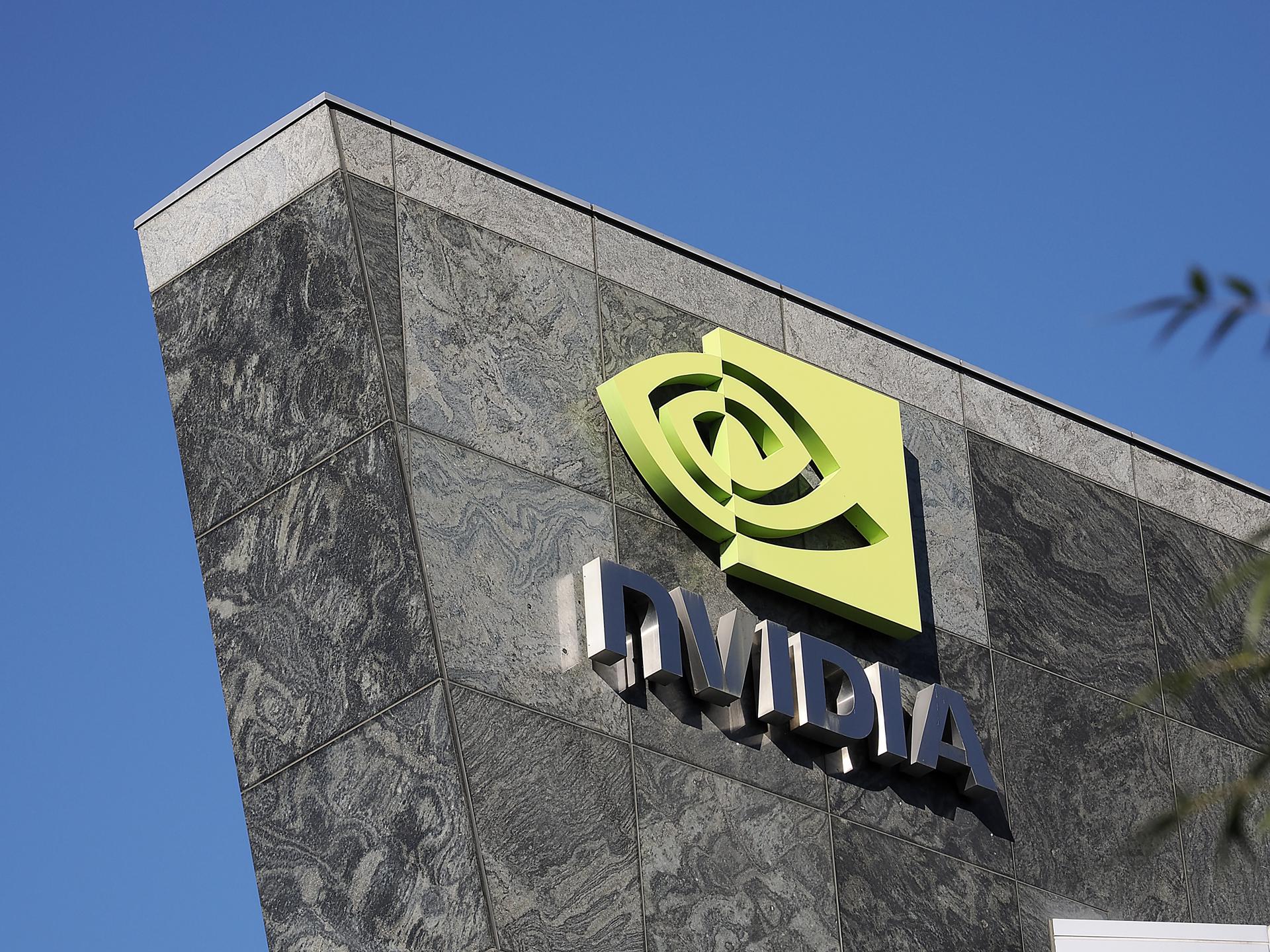 Fotografía de archivo de un letrero con el logotipo de Nvidia en la sede de Nvidia Corporation en Santa Clara (EE. UU.).EFE/JOHN G. MABANGLO/ARCHIVO
