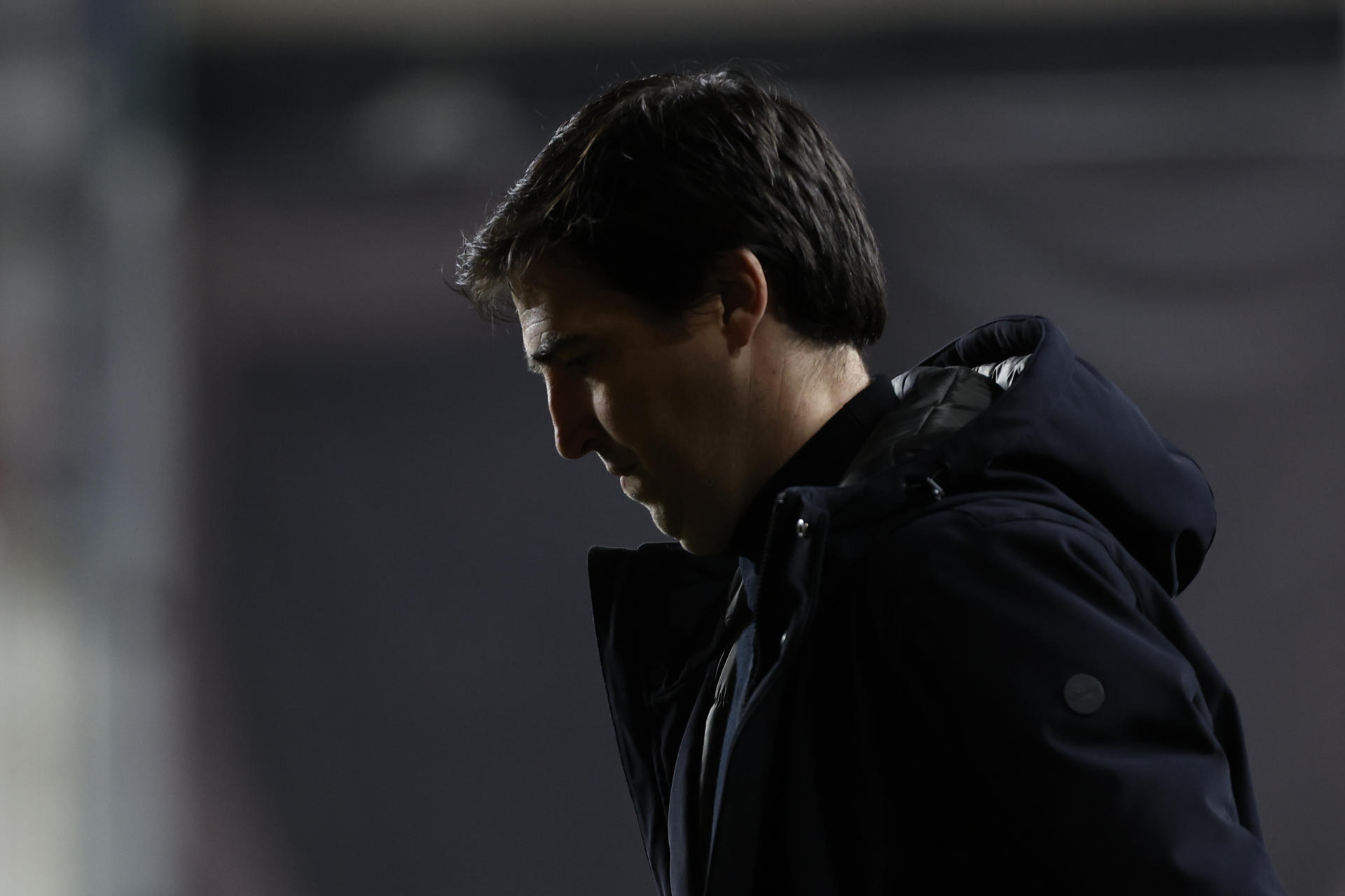 El técnico Andoni Iraola, hasta ahora en el Bournemouth, nombrado oficialmente nuevo entrenador del Liverpool. EFE / Juanjo Martín.
