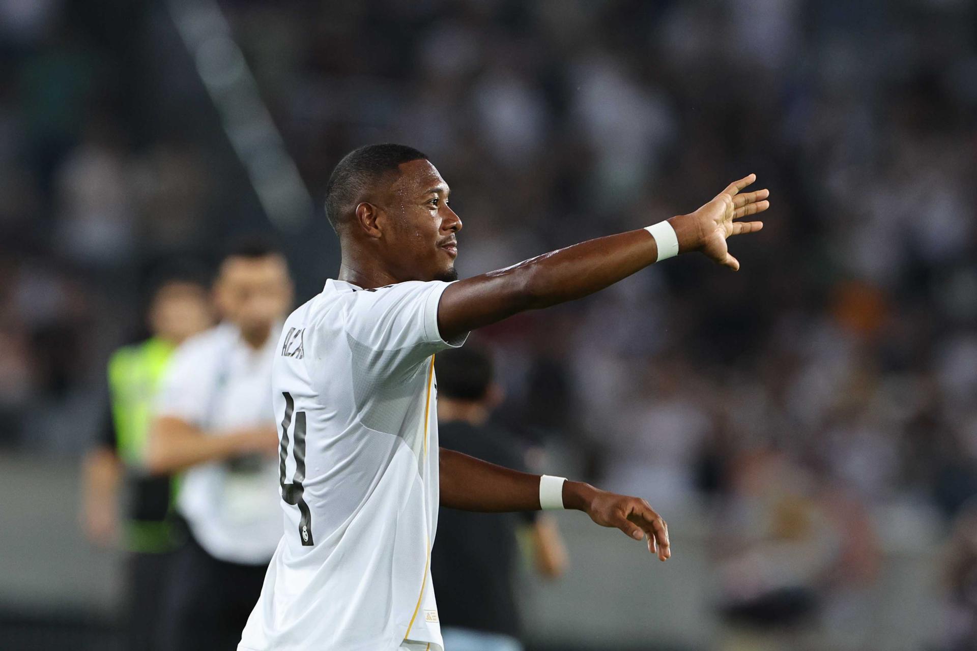 Fotografía de Anna Szilagyi, en la que puede verse en una imagen de archivo del 12 de agosto de 2025 al futbolista austríaco del Real Madrid David Alaba, durante un partido. EFE
