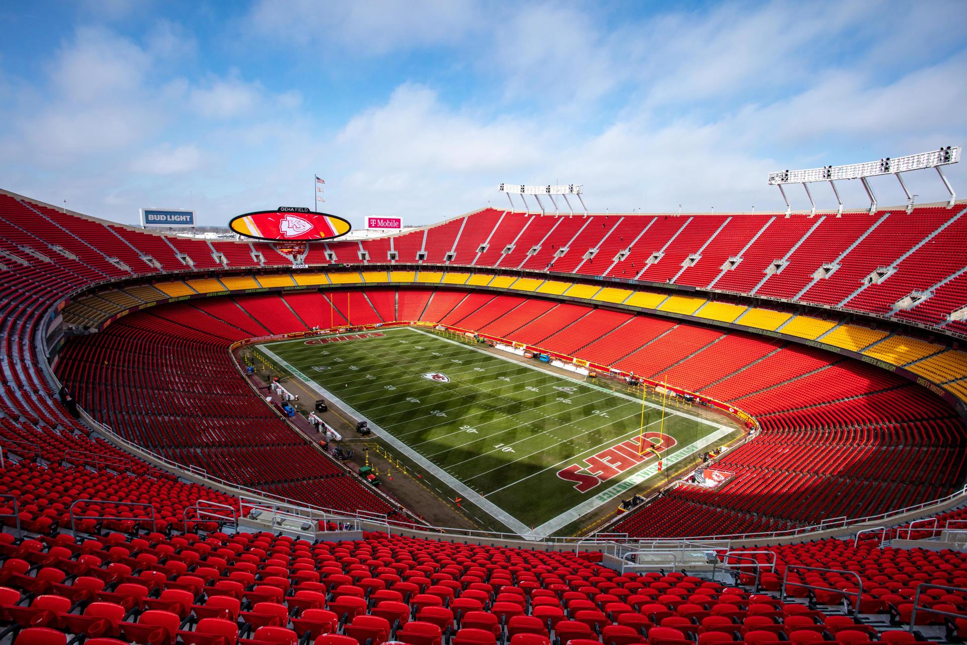 Fotografía cedida por The Kansas City Chiefs que muestra una vista general del estadio de Kansas City, también conocido como Arrowhead Stadium, en Kansas City, Misuri (EE.UU.). EFE/ Kansas City Chiefs /SOLO USO EDITORIAL/ NO VENTAS/ SOLO DISPONIBLE PARA ILUSTRAR LA NOTICIA QUE ACOMPAÑA (CRÉDITO OBLIGATORIO)
