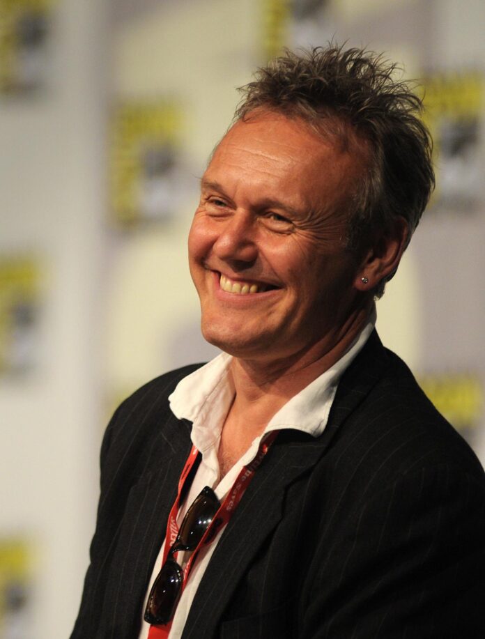 FOTO ARCHIVO.- El actor de la serie 'Merlin' de la cadena BBC, Anthony Head, EFE/David Maung
