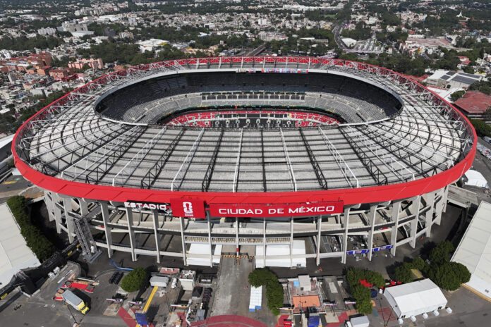 Fotografía aérea que muestra el estadio Ciudad de México este miércoles, en Ciudad de México (México). EFE/Tomas Pérez
