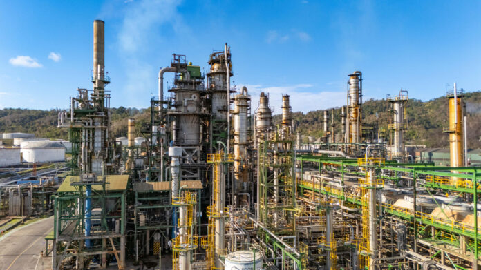 Fotografía cedida por Petroecuador que muestra un sector de la Refinería de Esmeraldas en Esmeraldas (Ecuador). EFE/ Petroecuador
