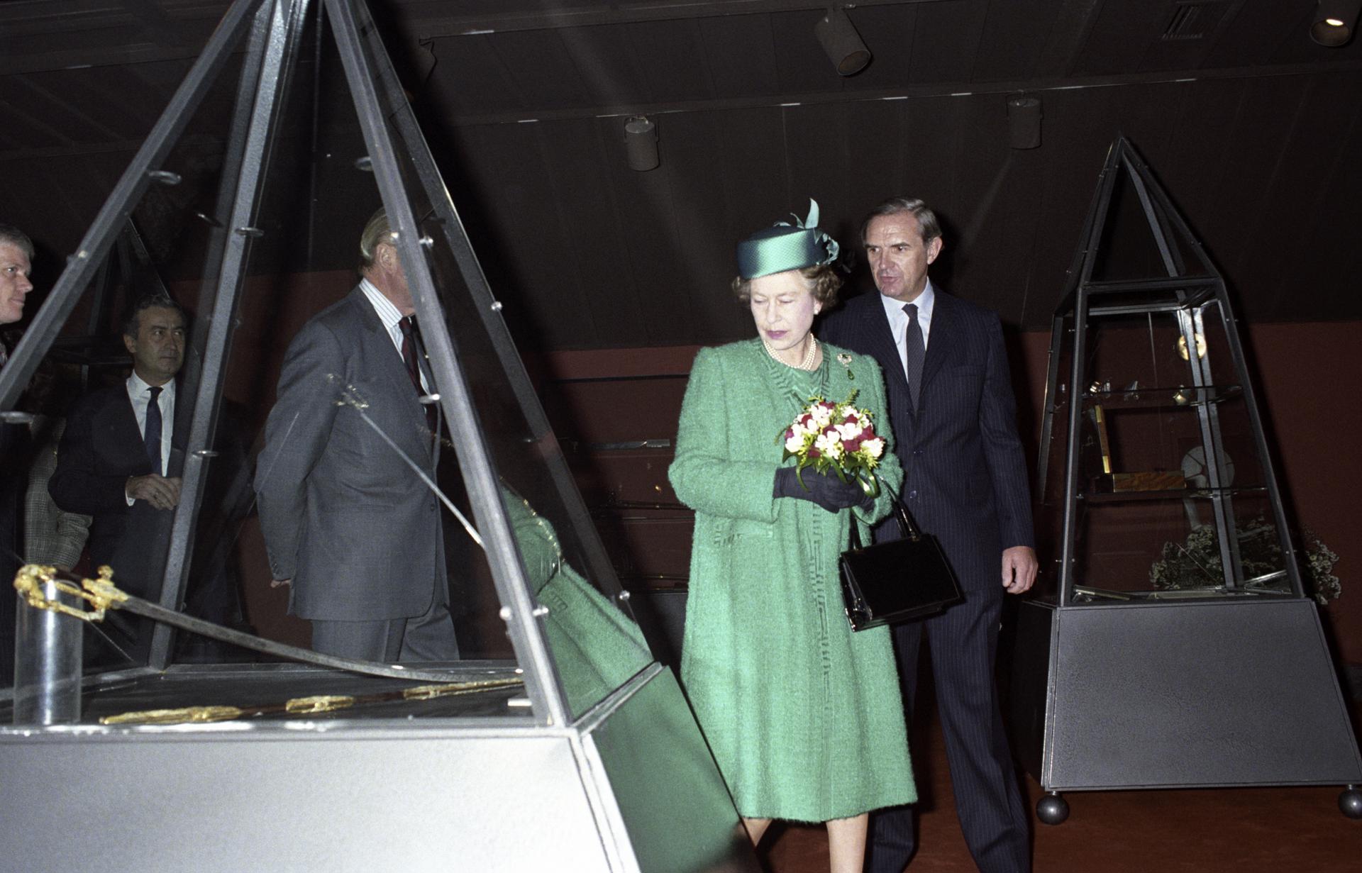 Imagen de archivo de la reina Isabel II. /Archivo. EFE/José Cuadrado/yv