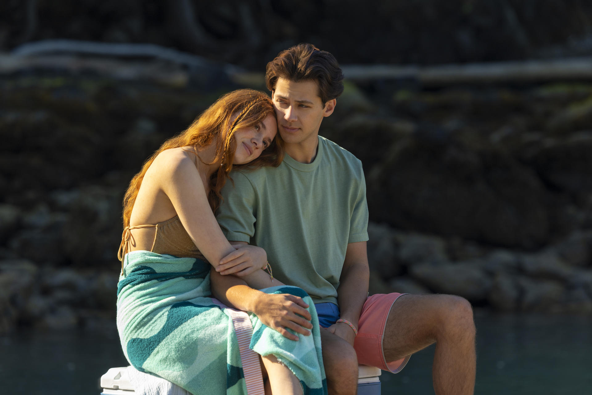 Sadie Soverall y Matt Cornett en una imagen de la serie 'Every Year After'. EFE/SOLO USO EDITORIAL/CEDIDA POR JUSTINE YEUNG-PRIME VIDEO