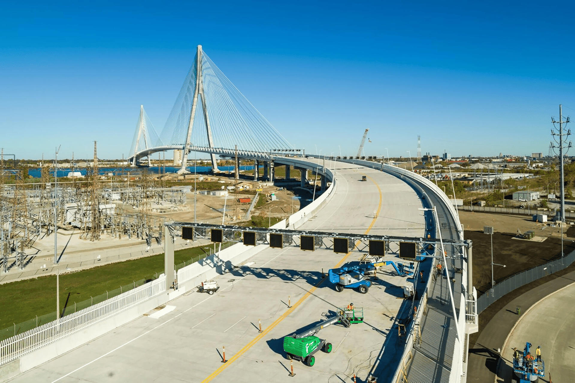 Fotografía de noviembre de 2025 que muestra los trabajos de la construcción del puente internacional Gordie Howe, que conecta las localidades de Windsor en Ontario (Canadá) y Detroit en Michigan (EEUU). EFE/Puente internacional Gordie Howe /SOLO USO EDITORIAL /NO VENTAS /SOLO DISPONIBLE PARA ILUSTRAR LA NOTICIA QUE ACOMPAÑA /CRÉDITO OBLIGATORIO
