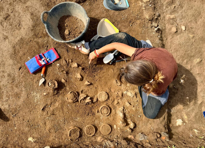 Una campaña de excavaciones arqueológicas en el Palazzo de Villa Adriana, cerca de Roma, en la que participa la Universidad Pablo de Olavide (UPO) de Sevilla, ha identificado la que podría ser la construcción más antigua documentada hasta la fecha en este enclave patrimonial de las afueras de Tívoli. EFE/ Universidad Pablo de Olavide ***SOLO USO EDITORIAL/SOLO DISPONIBLE PARA ILUSTRAR LA NOTICIA QUE ACOMPAÑA (CRÉDITO OBLIGATORIO)***
