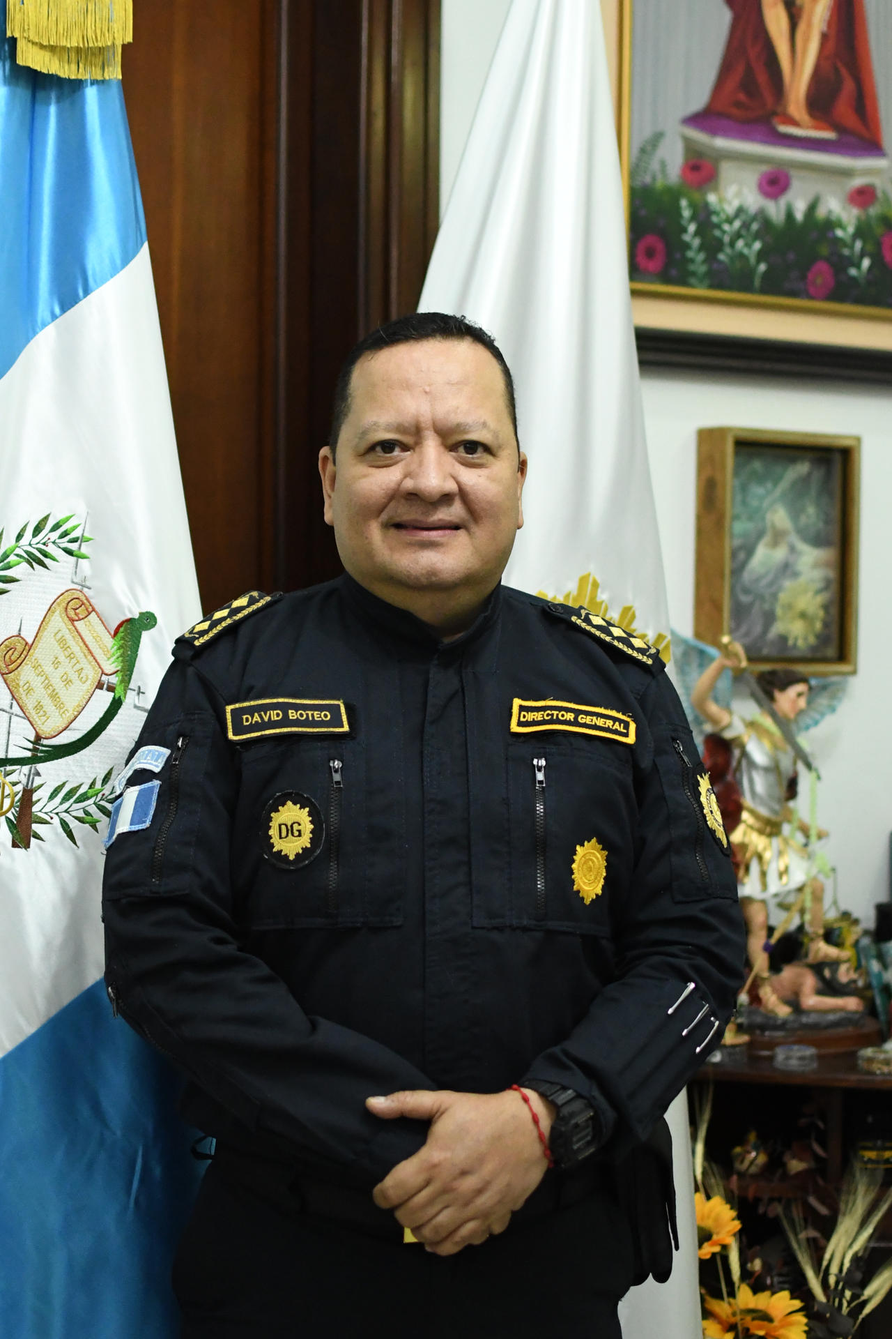 El director de la Policía Nacional Civil de Guatemala, David Custodio Boteo, posa en una entrevista con EFE el 11 de mayo de 2026 en Ciudad de Guatemala (Guatemala). EFE/ Alex Cruz