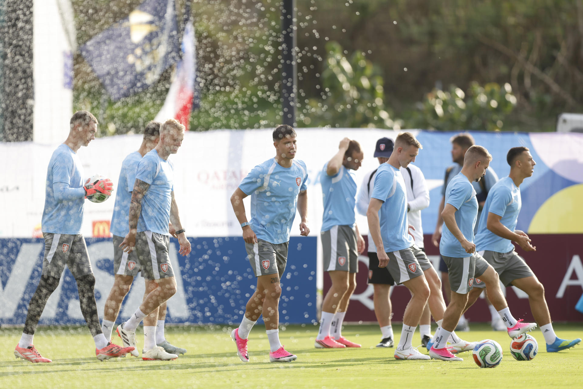 Jugadores de República Checa entrenan este miércoles, en Guadalajara (México). EFE/ Francisco Guasco