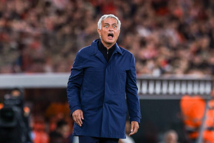 El entrenador del Real Madrid José Mourinho en foto de archivo de MIGUEL A. LOPES. EFE/EPA
