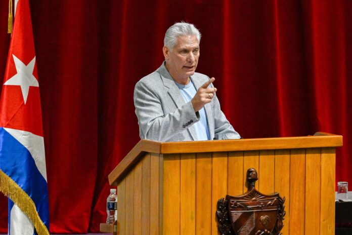 Fotografía de archivo del presidente de Cuba, Miguel Díaz-Canel, en La Habana. EFE/EPA/ADALBERTO ROQUE/ POOL
