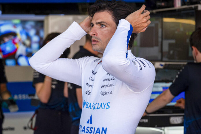 MONTMELÓ (BARCELONA) 12/06/2026.- El piloto español del equipo Williams, Carlos Sainz, este viernes durante la segunda sesión de entrenamientos libres del Gran Premio de Fórmula 1 de Barcelona-Cataluña. EFE/ Siu Wu
